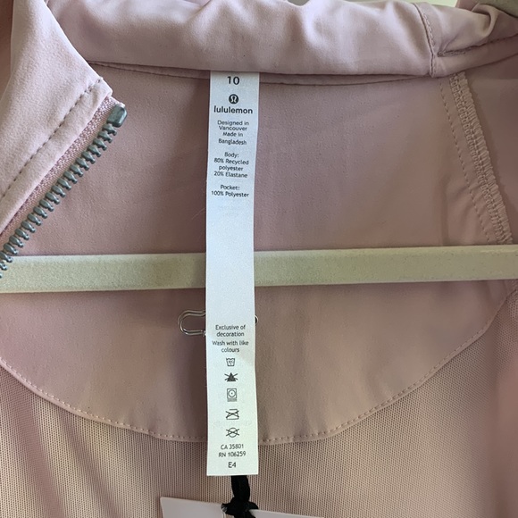Lululemon Pack It Up Jacket - Picture 10 of 16